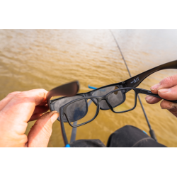 Preston Innovations - Sur-lunettes Overfit Sunglasses Smoke Lens Preston Innovations - Sur-lunettes Overfit Sunglasses Smoke Lens