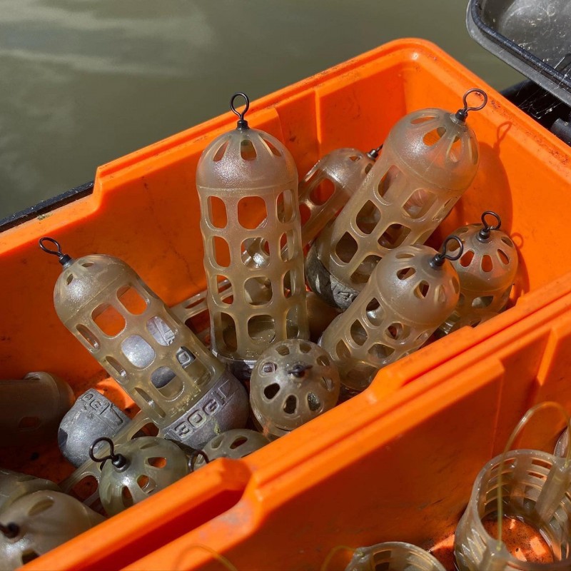 CAGE FEEDER X CHANGE CAGED WINDOW FEEDER GURU