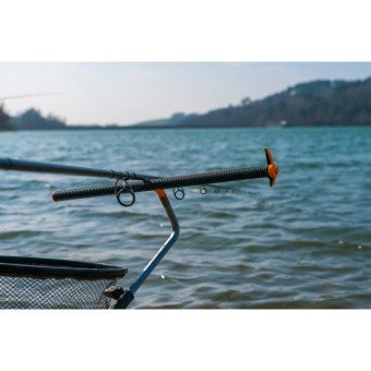 SUPPORT AVANT REAPER XL FEEDER REST GURU