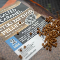 PELLETS STIKI METHOD PELLET  SALTED CARAMEL 2 MM SONUBAITS