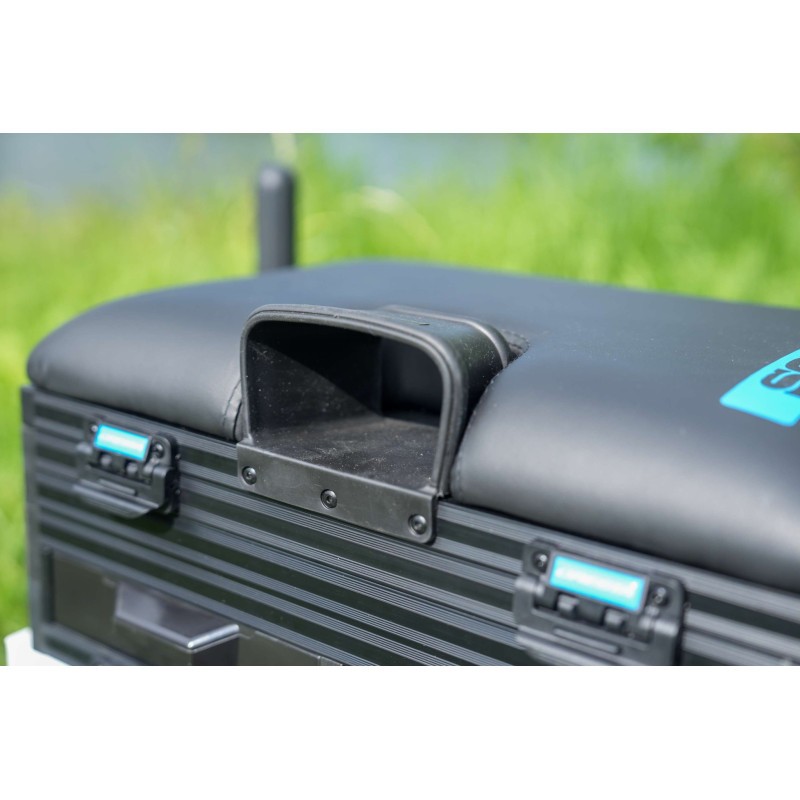 STATION D36 BLANCHE SOLITH C400 6.36 SEAT BOX CRESTA