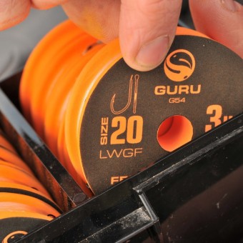 HAMEÇON MONTÉ LWGF FEEDER RIG GURU