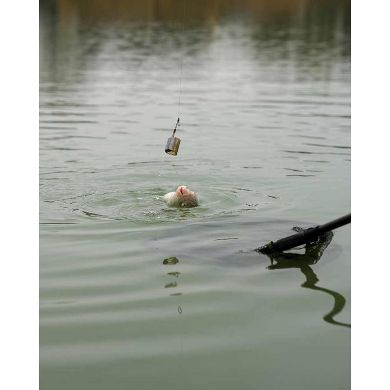 FEEDER PLASTIC OPEN-ENDED MATRIX