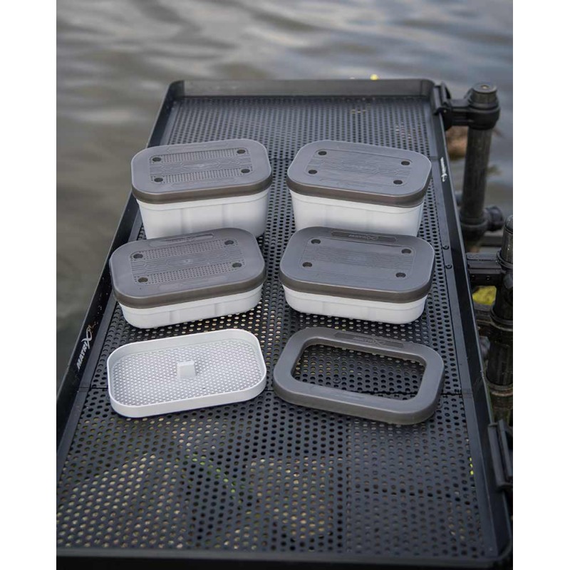 BOITE A ESCHES AIR LOCK BAIT TUBS MATRIX