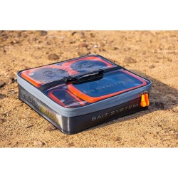 TROUSSE A APPÂTS AVEC BOITES  TEAM GURU BAIT SYSTEM GURU