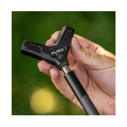 Avid Carp - Epuisette Revolve 1 PC 6 FT 42 Avid Carp - Epuisette Revolve 1 PC 6 FT 42